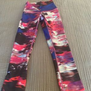Lululemon leggings! Size2,multicolor, EUC